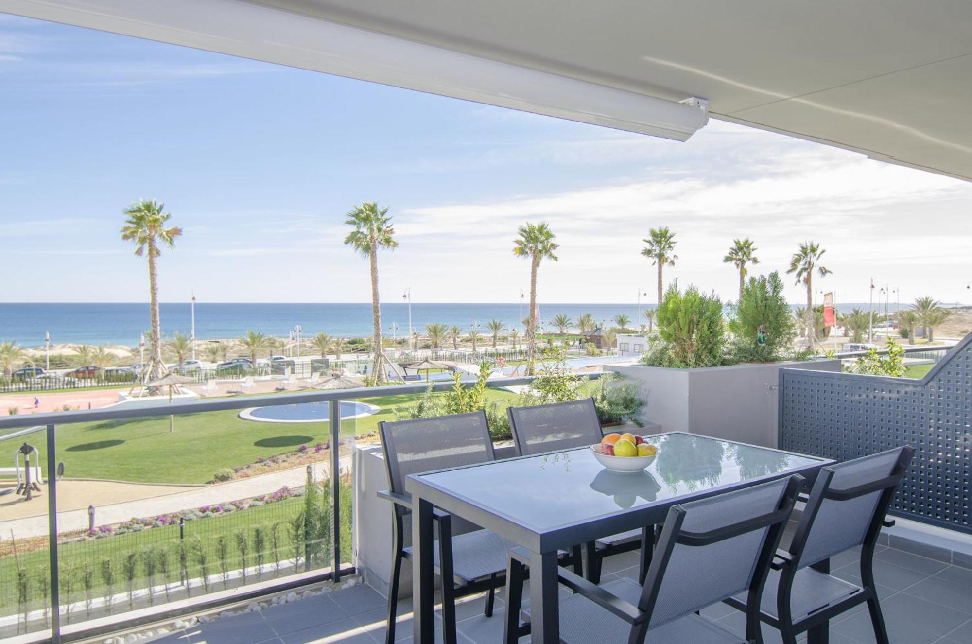 Ocean View By Mar Holidays Arenales del Sol Ruang foto