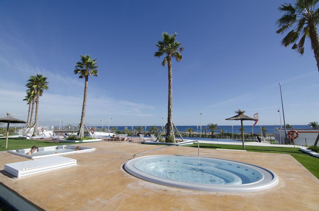 Ocean View By Mar Holidays Arenales del Sol Bagian luar foto