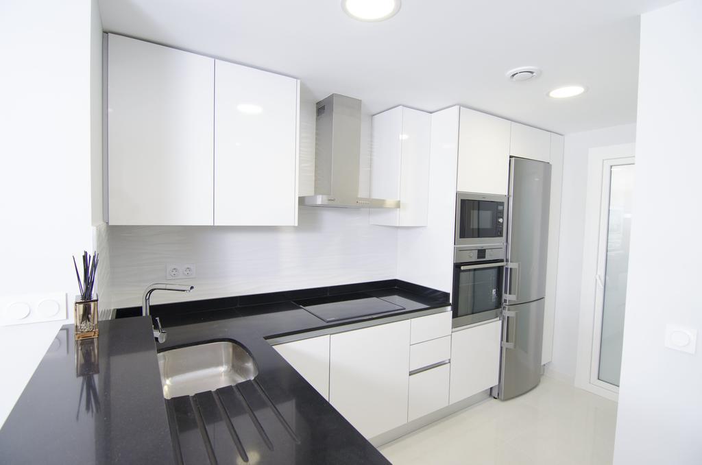 Ocean View By Mar Holidays Arenales del Sol Ruang foto