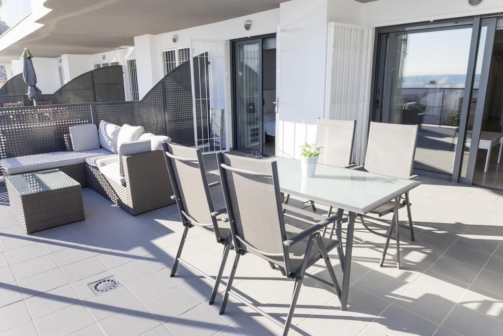 Ocean View By Mar Holidays Arenales del Sol Bagian luar foto