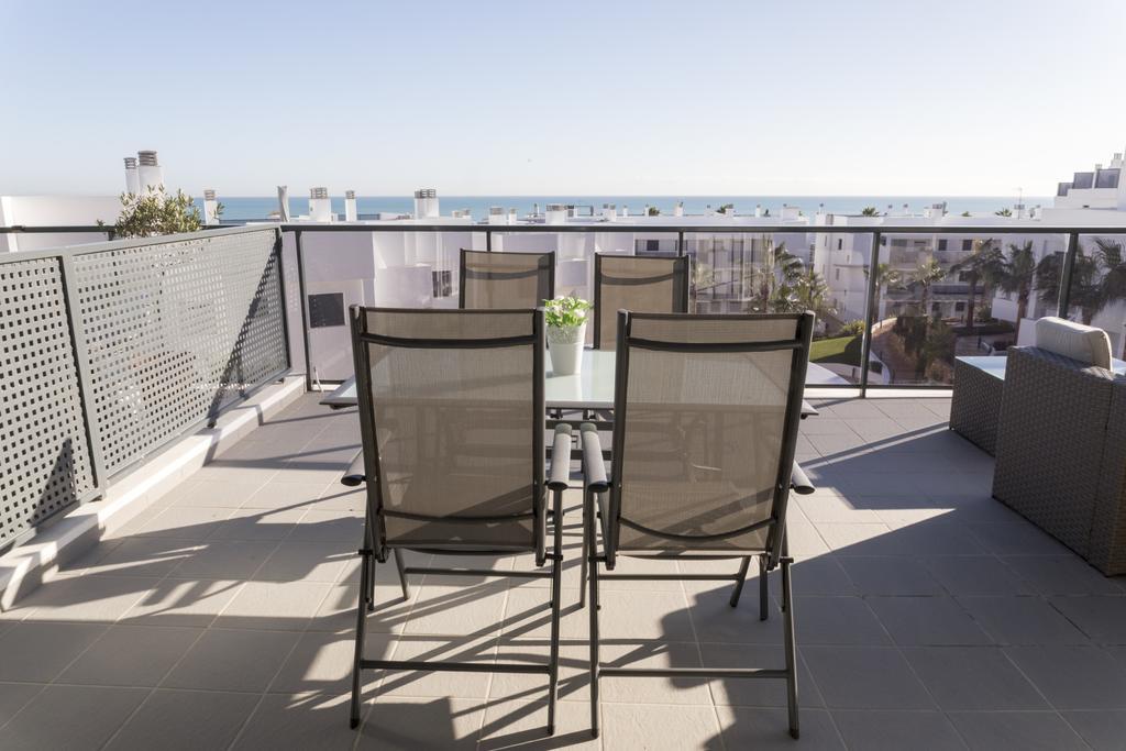 Ocean View By Mar Holidays Arenales del Sol Bagian luar foto